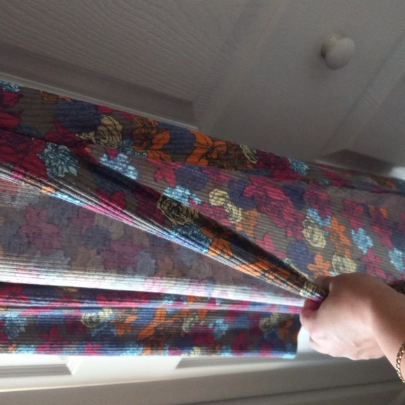 LuLa Roe open cardigan - Picture 7 of 8